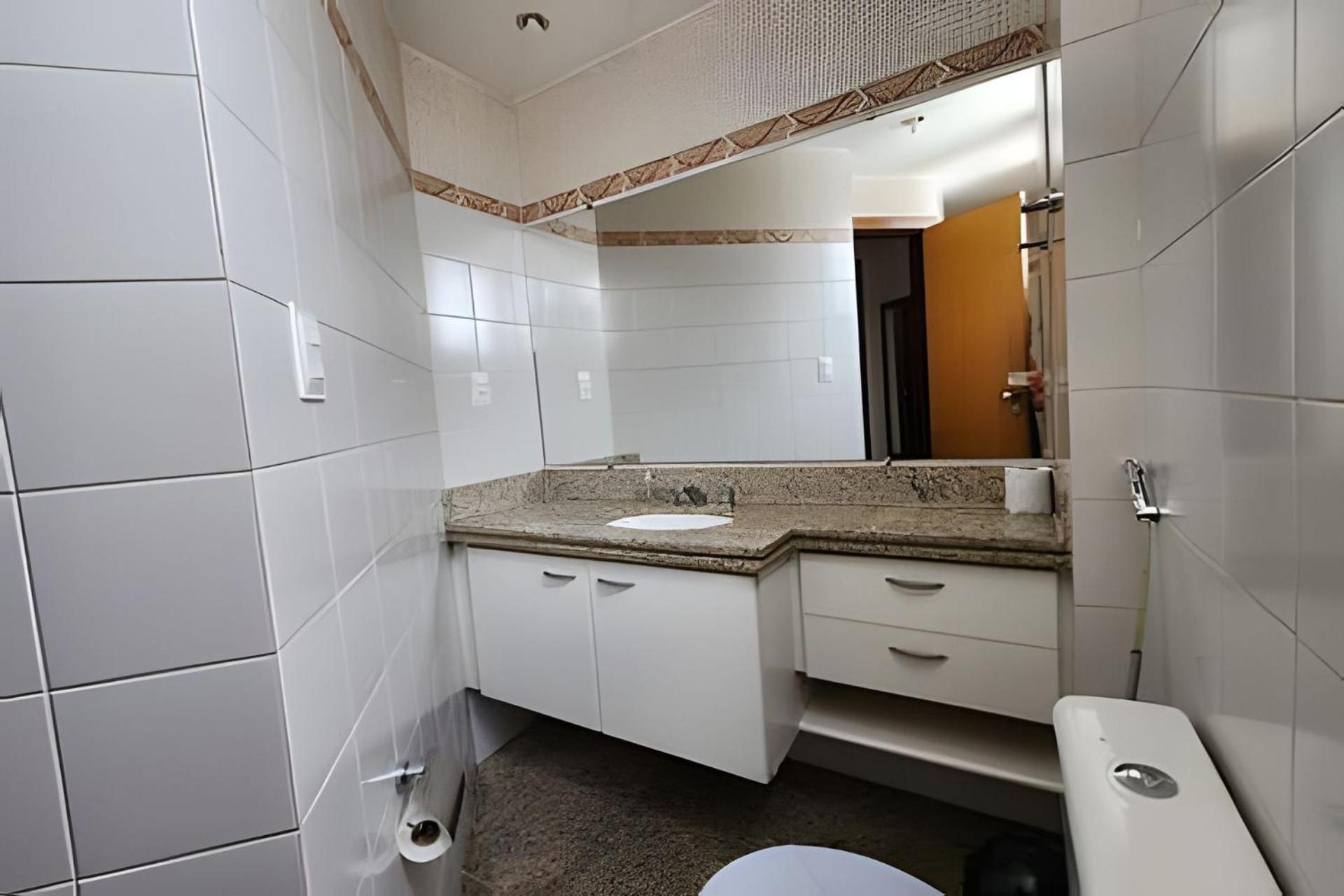 Apartamento Ap Floresta Bh Com Vaga.