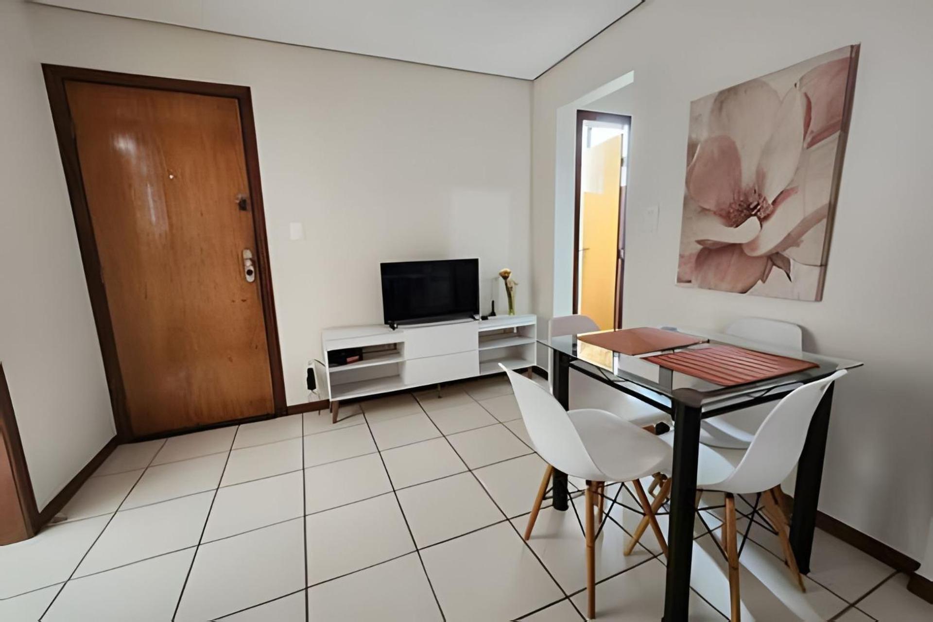 Apartamento Ap Floresta Bh Com Vaga.