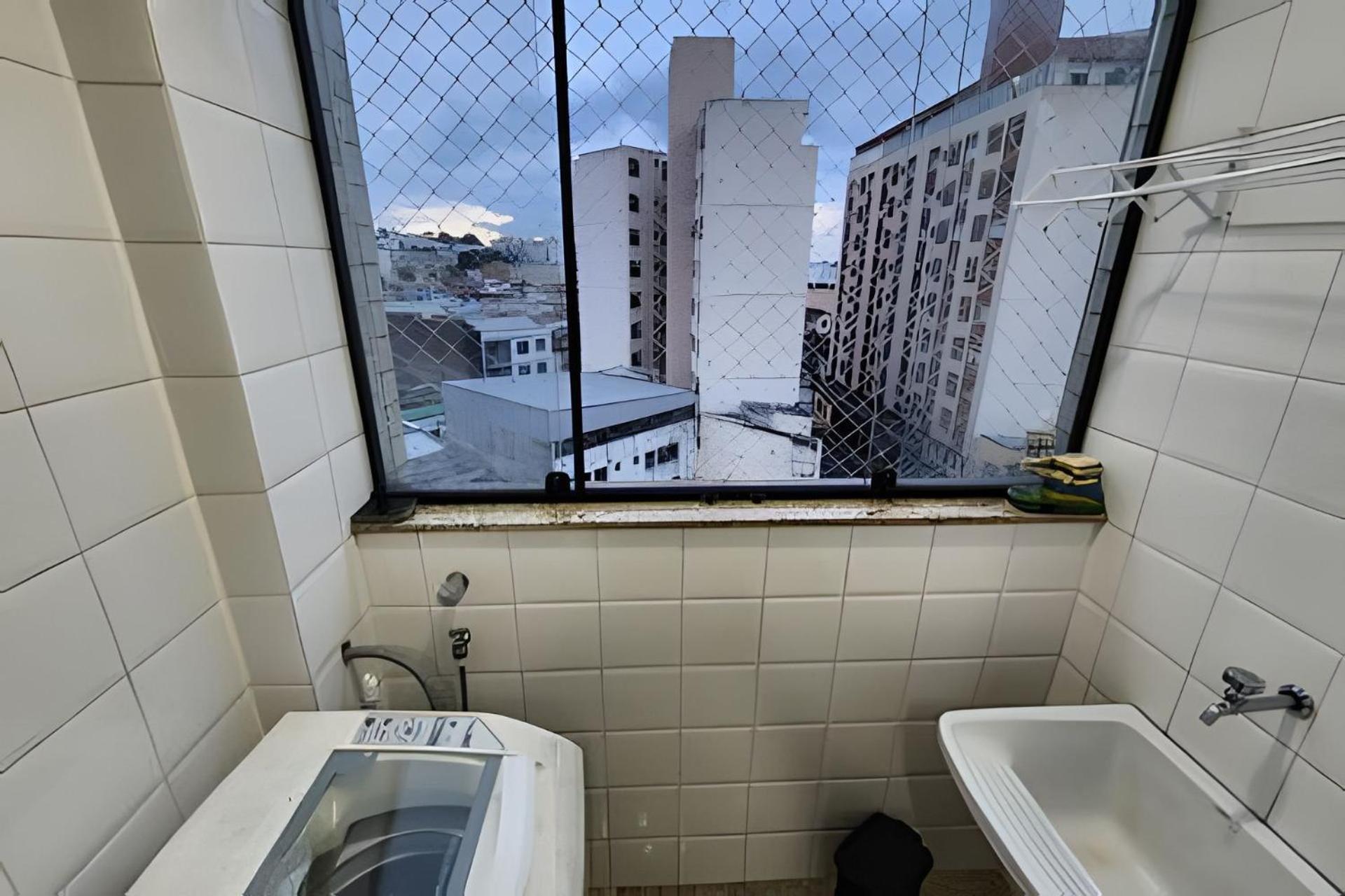 Ap Floresta Bh Com Vaga. Apartamento *